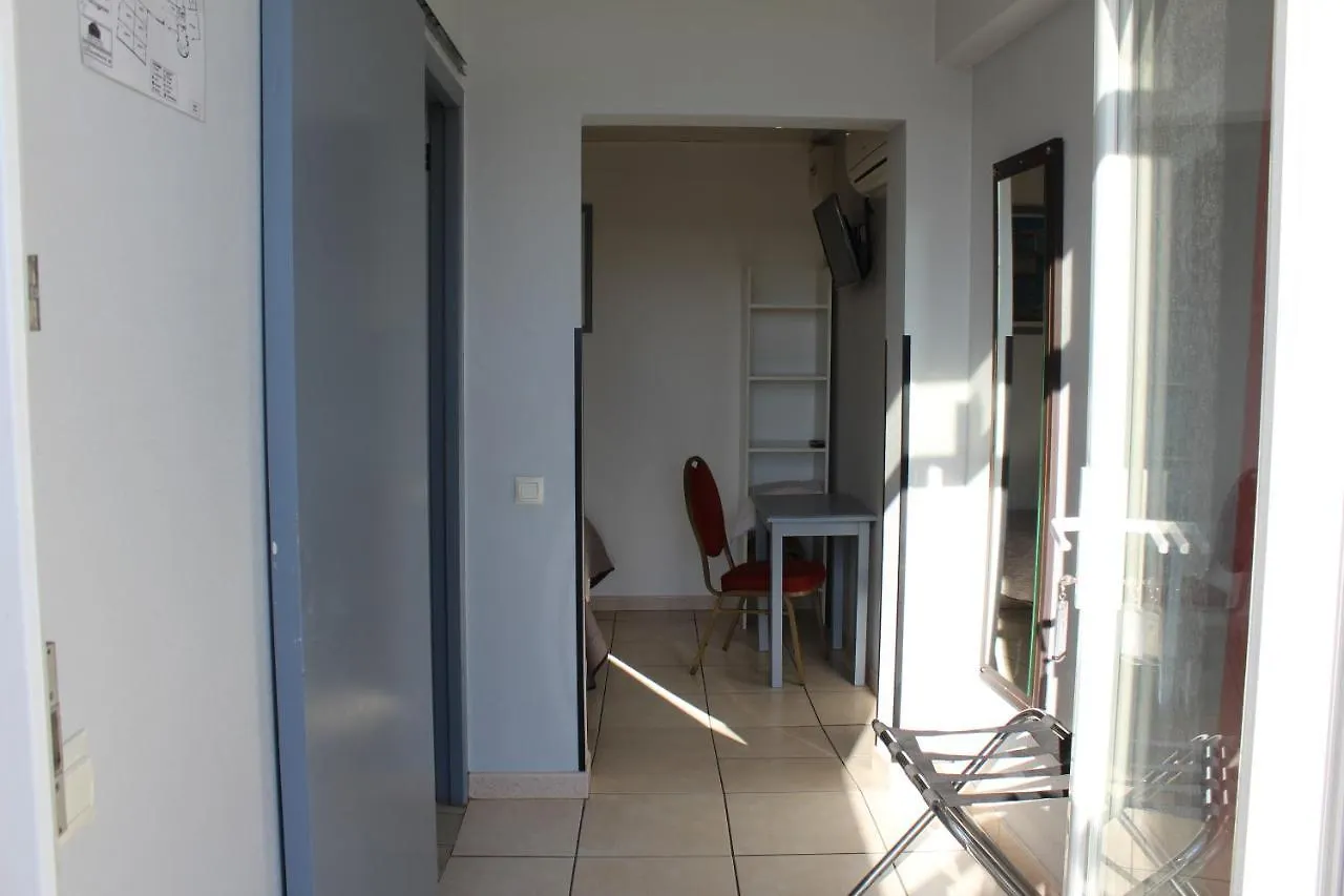 Hotel L'Hacienda Martigues