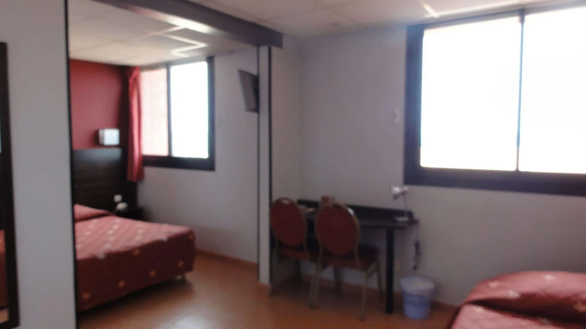 Hotel L'Hacienda Martigues